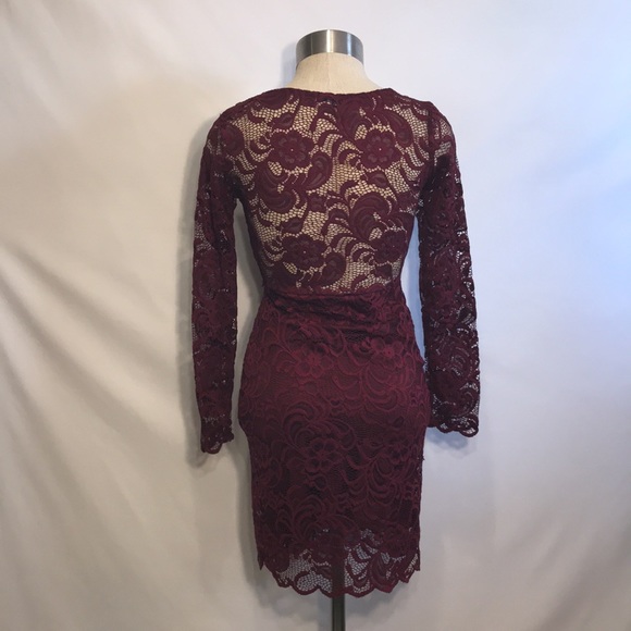 Maroon Ambiance lace dress - Picture 4 of 8
